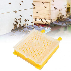 Wholesale Beekeeping Tools 358-piece Set European Queen Bee Incubator Set Queen Bee Cage Marker Bottle