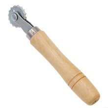 Load image into Gallery viewer, Bee Keeping and Bee Keeping 11 Sets of Scraper, Bee Sweeping Needle Type Knife,Beehive Grip  and Spur Wire Embedder
