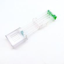 Load image into Gallery viewer, Telescopic Plastic Queen Bee Cage for Wholesale Beekeeping Tools
