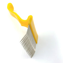 Load image into Gallery viewer, Yellow Handle 21-needle Honey Comb Uncapping Fork Straight Curved Needle
