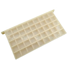 Load image into Gallery viewer, Wholesale Apicultural Tools - New All-purpose Multi-functional Plastic King Storage Device for Chinese Bees and Italian Bees
